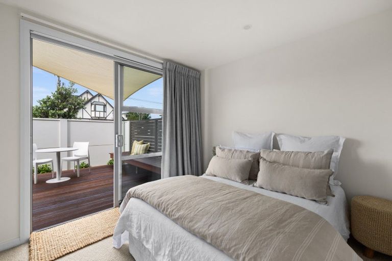 Photo of property in 190d Charles Street, Westshore, Napier, 4110