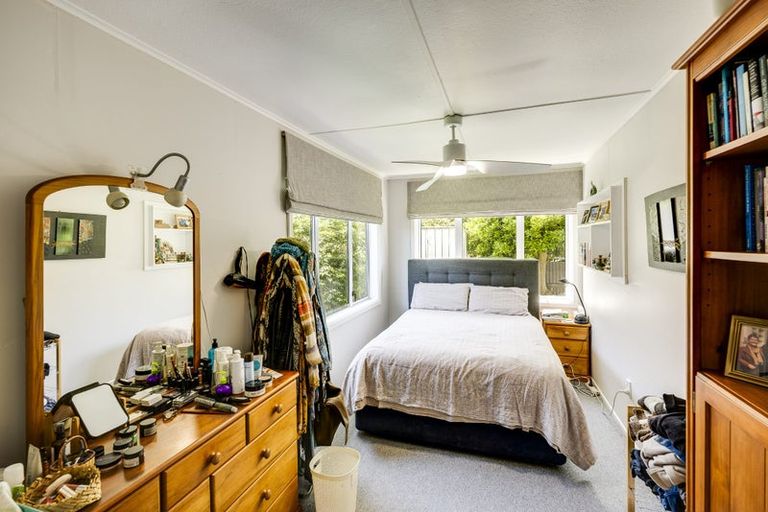 Photo of property in 68 Barton Avenue, Marewa, Napier, 4110