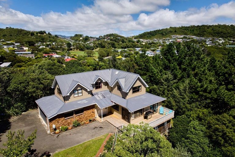 Photo of property in 66 Leeward Drive, Whitby, Porirua, 5024