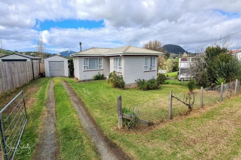 Photo of property in 21 Doctors Hill Road, Maungaturoto, 0520