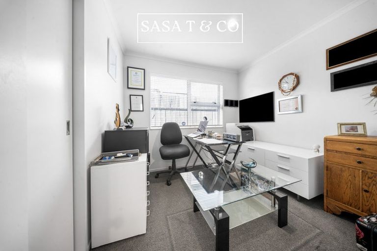 Photo of property in 5 Sagar Lane, Wiri, Auckland, 2104