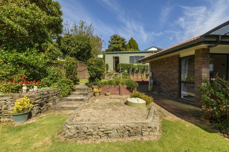 Photo of property in 16 Lindoch Avenue, Te Puna, Tauranga, 3174