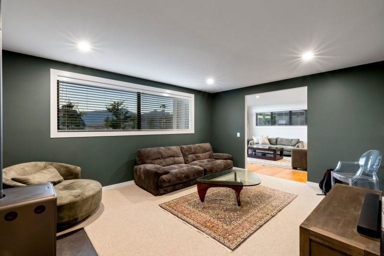 Photo of property in 66 Spur Ridge Rise, Jacks Point, 9371