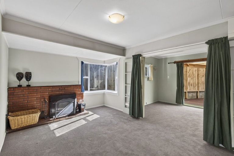 Photo of property in 26 Clawton Street, Westown, New Plymouth, 4310