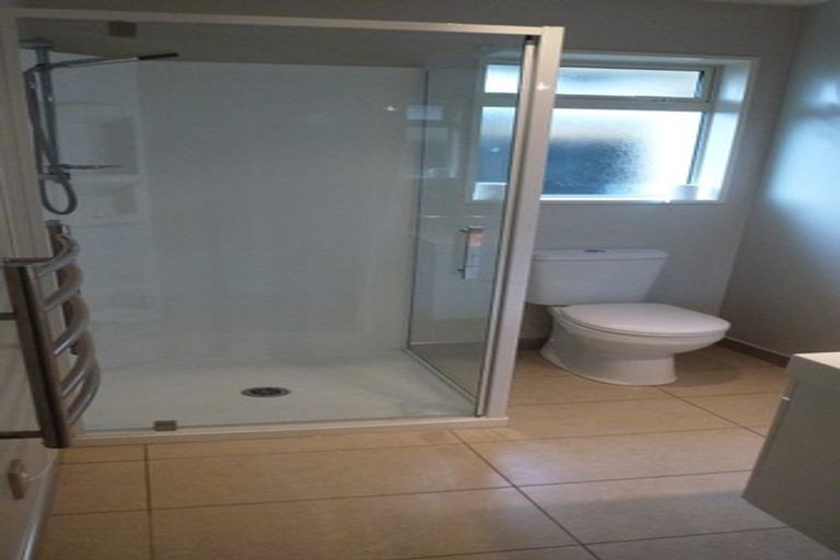 Photo of property in 4a Somerville Crescent, Aidanfield, Christchurch, 8025