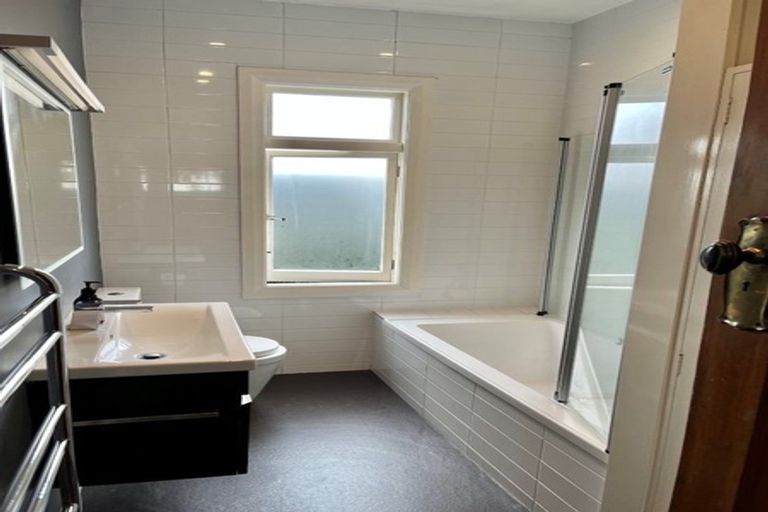 Photo of property in 85 Blighs Road, Papanui, Christchurch, 8052