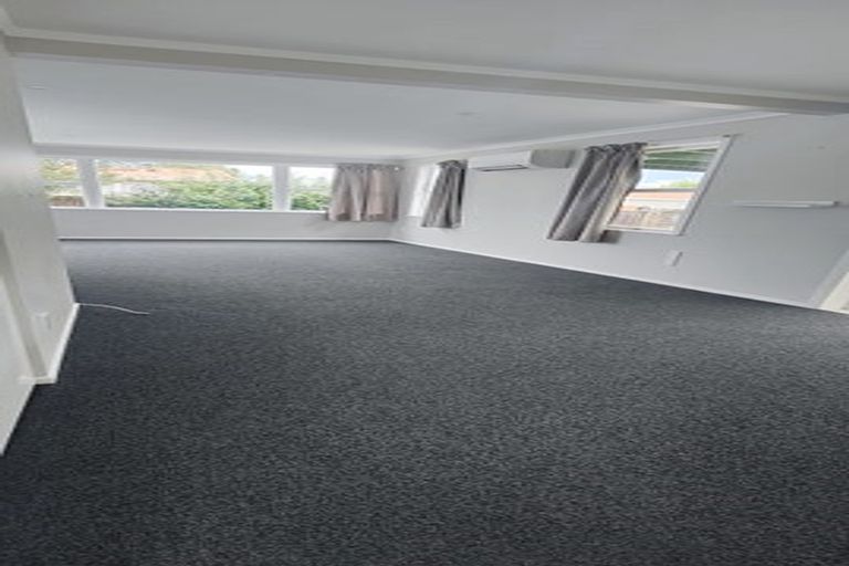 Photo of property in 9 Sacha Place, Glenview, Hamilton, 3206