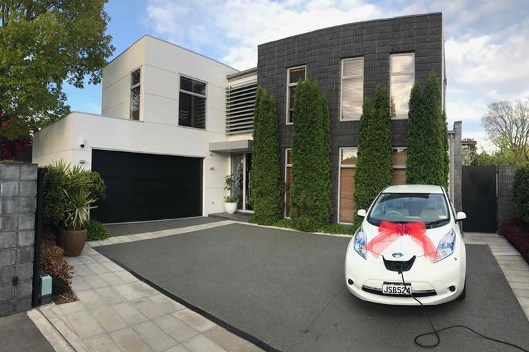 Photo of property in 37 Mcdougall Avenue, St Albans, Christchurch, 8014