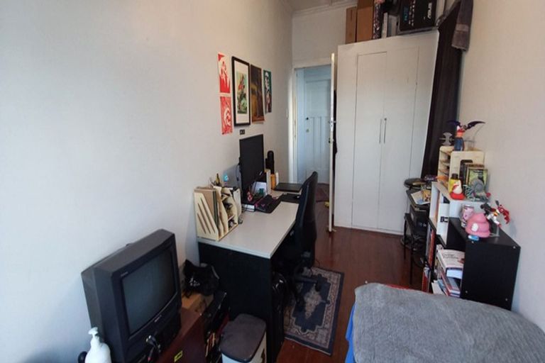 Photo of property in 147a Onepu Road, Lyall Bay, Wellington, 6022