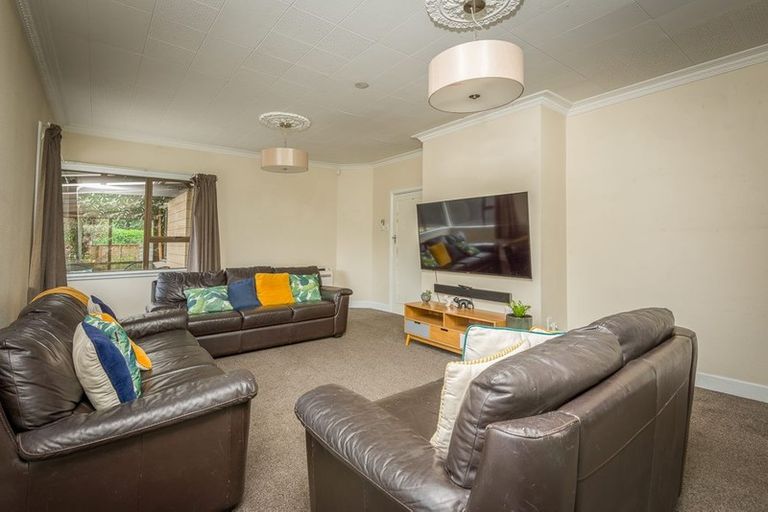 Photo of property in 126 Garlands Road, Hillsborough, Christchurch, 8022