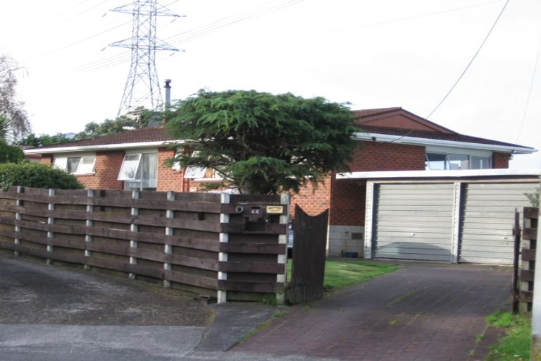 Photo of property in 44 Coniston Avenue, Te Atatu South, Auckland, 0610