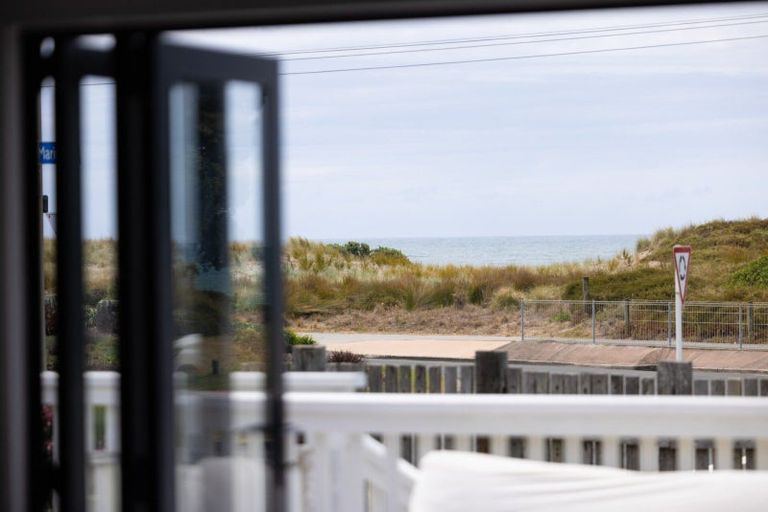 Photo of property in 4 Oceanbeach Road, Mount Maunganui, 3116