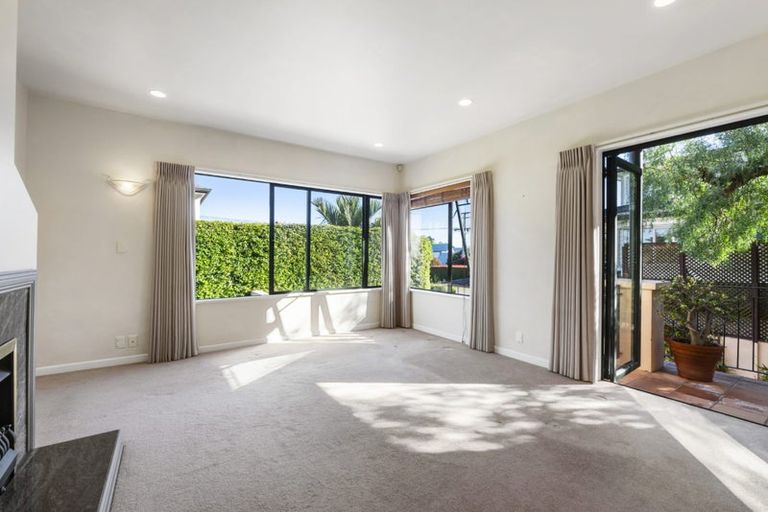 Photo of property in 31 Jubilee Avenue, Devonport, Auckland, 0624