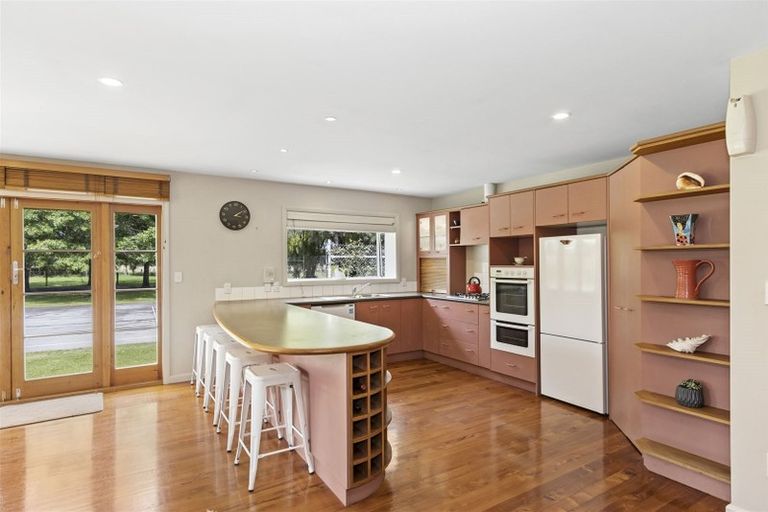 Photo of property in 271 Rangiora Woodend Road, Waikuku, Kaiapoi, 7691