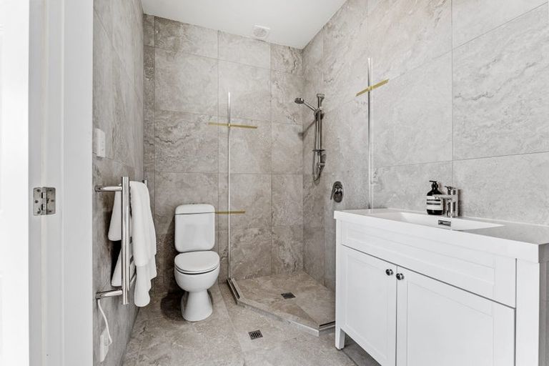 Photo of property in 4 Belle-mer Place, Gulf Harbour, Whangaparaoa, 0930