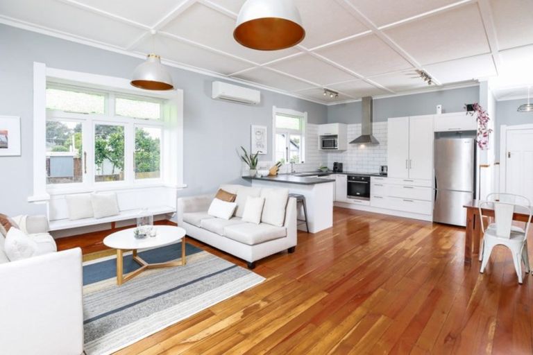 Photo of property in 3 Kiwi Avenue, Forest Lake, Hamilton, 3200