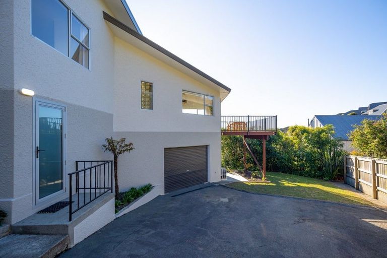 Photo of property in 4 Malcolm Place, Britannia Heights, Nelson, 7010
