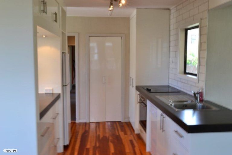 Photo of property in 12 Grant Place, Greenmeadows, Napier, 4112