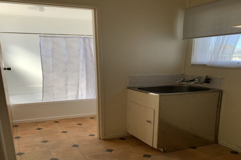 Photo of property in 1/204 Grove Road, Mayfair, Hastings, 4122