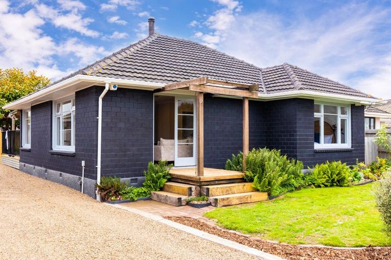 Photo of property in 98 Willryan Avenue, New Brighton, Christchurch, 8083