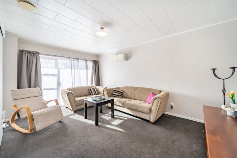 Photo of property in 4/54 Martin Street, Wallaceville, Upper Hutt, 5018