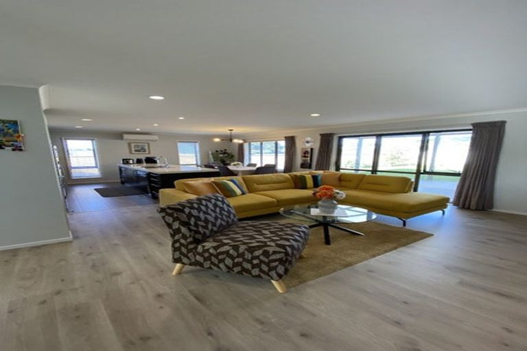 Photo of property in 13 John Burke Drive, Aotea, Porirua, 5024