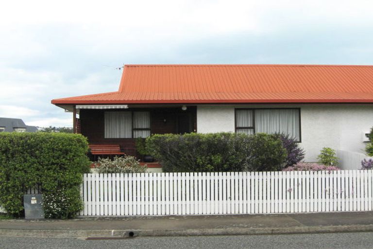 Photo of property in 2 Dundas Street, The Wood, Nelson, 7010