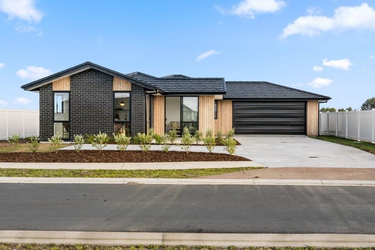 Photo of property in 77 Maturiki Drive, Ruakaka, 0118