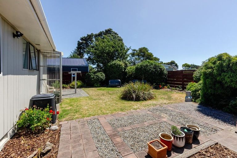 Photo of property in 49 Arawhata Road, Paraparaumu, 5032