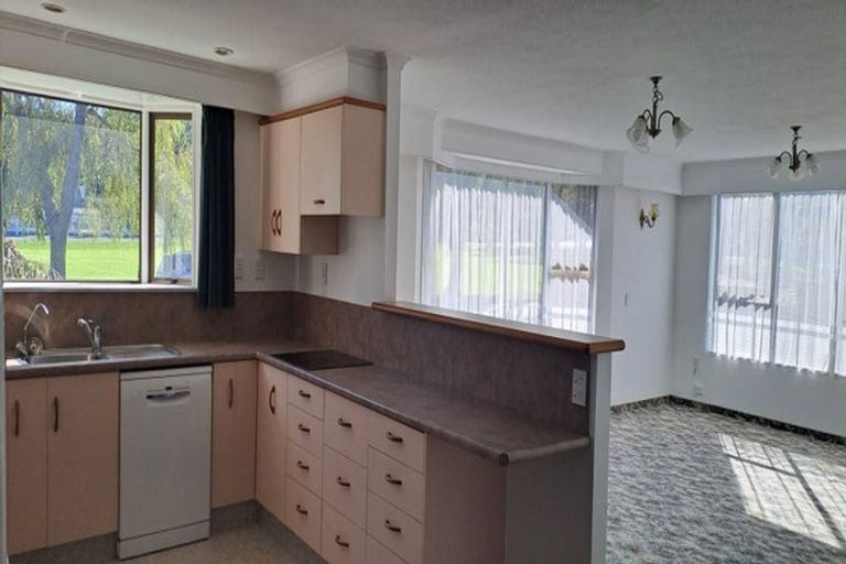 Photo of property in 14a Fairfield Street, Gore, 9710