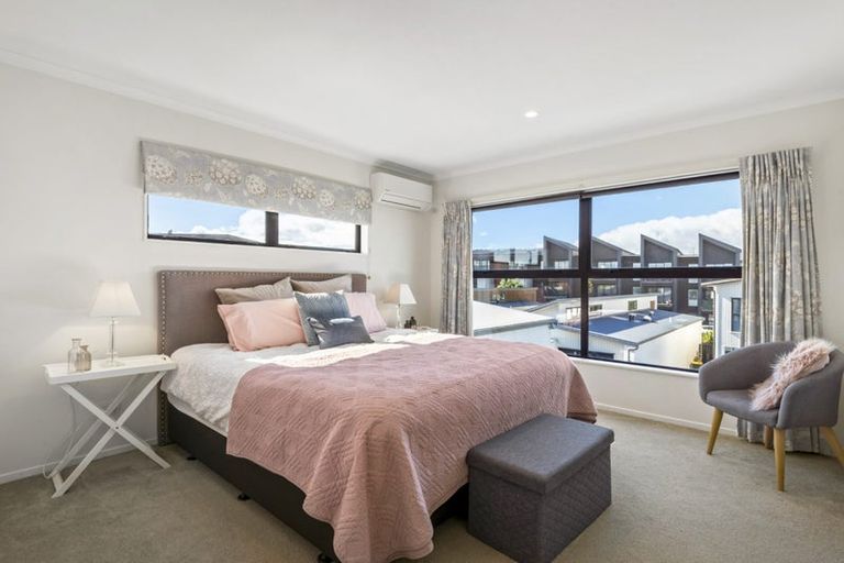 Photo of property in 15 Oioi Road, Hobsonville, Auckland, 0616