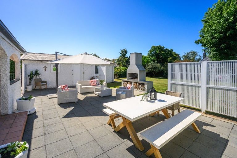 Photo of property in 10 Elmira Avenue, Hokowhitu, Palmerston North, 4410