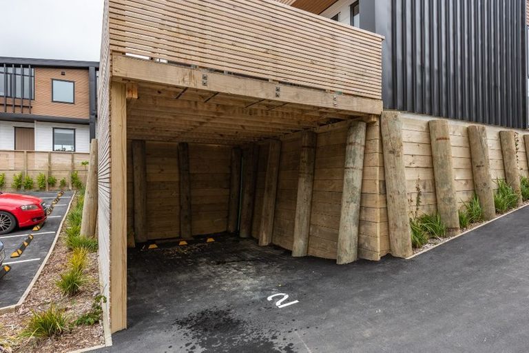 Photo of property in 2/38 Bankot Crescent, Ngaio, Wellington, 6035