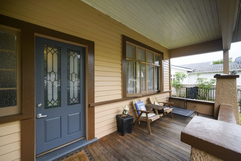 Photo of property in 22 South Street, West End, Palmerston North, 4410