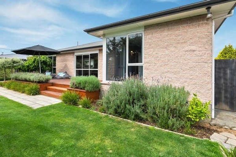 Photo of property in 8 Armitage Street, Bishopdale, Christchurch, 8053