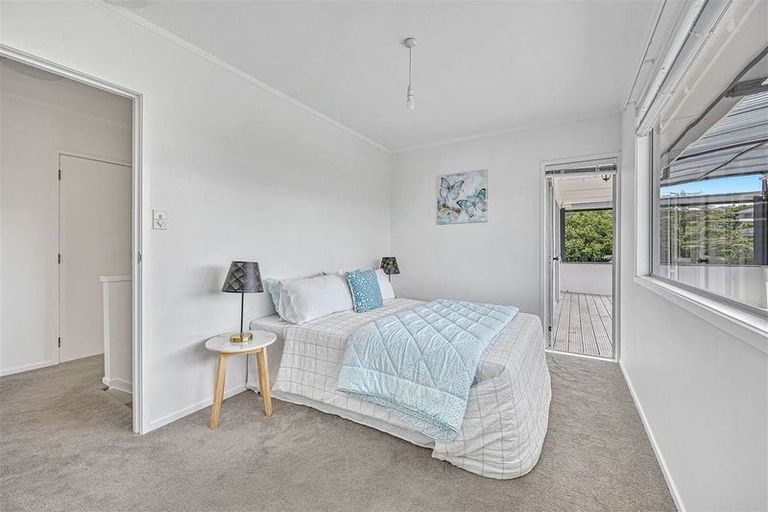 Photo of property in 4 Bacot Place, Howick, Auckland, 2014