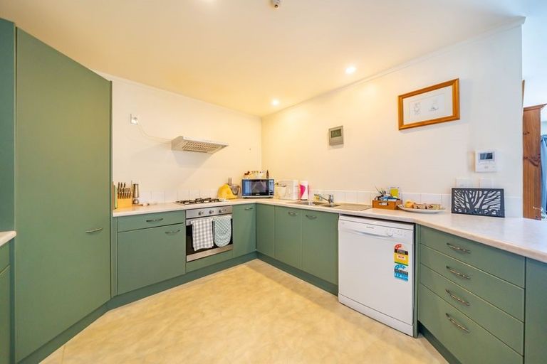 Photo of property in 13/8 Girton Terrace, Mount Cook, Wellington, 6021