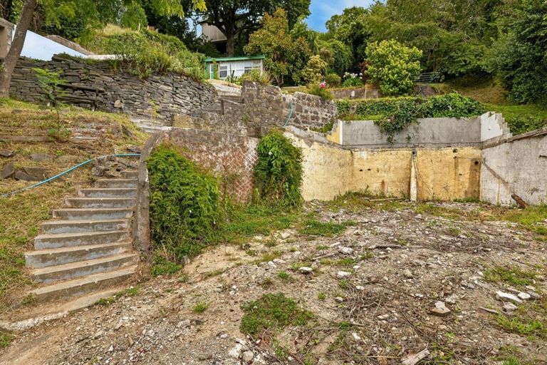 Photo of property in 28 Valley Road, Cashmere, Christchurch, 8022