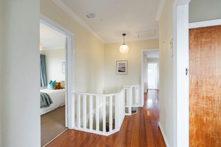 Photo of property in 228 Carrington Street, Vogeltown, New Plymouth, 4310