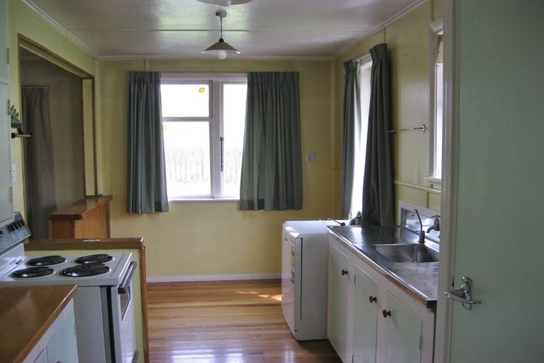 Photo of property in 2087 State Highway 2, Mount Bruce, Masterton, 5881