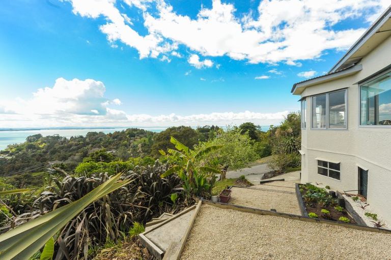 Photo of property in 137 Victory Road, Laingholm, Auckland, 0604