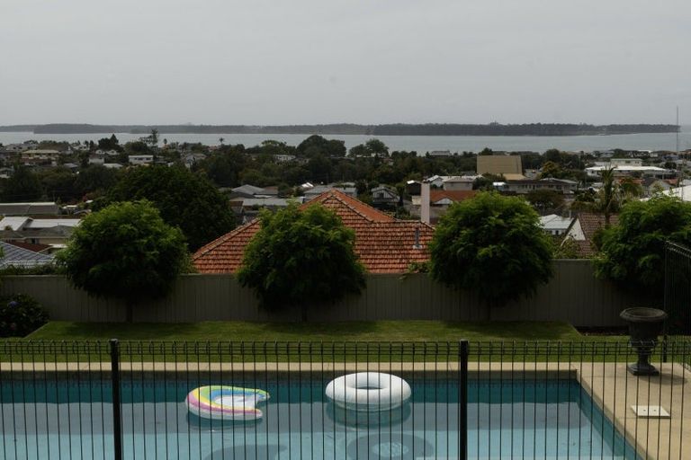 Photo of property in 440 Otumoetai Road, Otumoetai, Tauranga, 3110