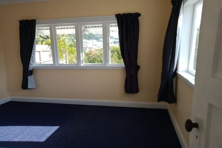 Photo of property in 5 Claremont Grove, Mount Victoria, Wellington, 6011