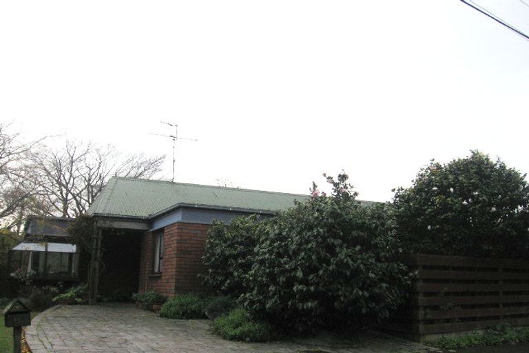 Photo of property in 157 Riverside Drive, Waiwhetu, Lower Hutt, 5010