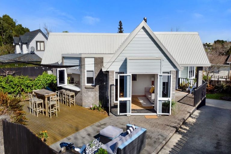 Photo of property in 75 Totara Drive, Pukete, Hamilton, 3200