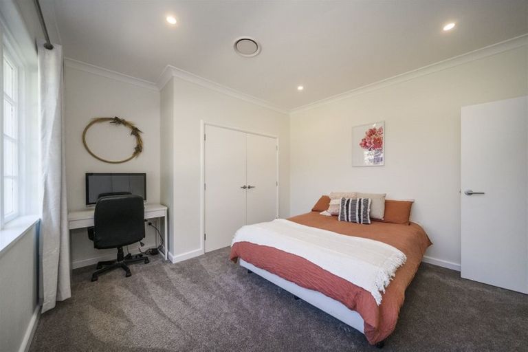 Photo of property in 397 Ruahine Street, Terrace End, Palmerston North, 4410