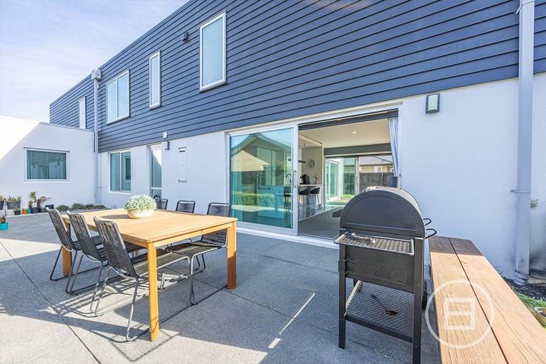 Photo of property in 12 Reka Street, Parklands, Christchurch, 8083