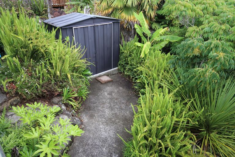 Photo of property in 19 Tui Grove, Paihia, 0200