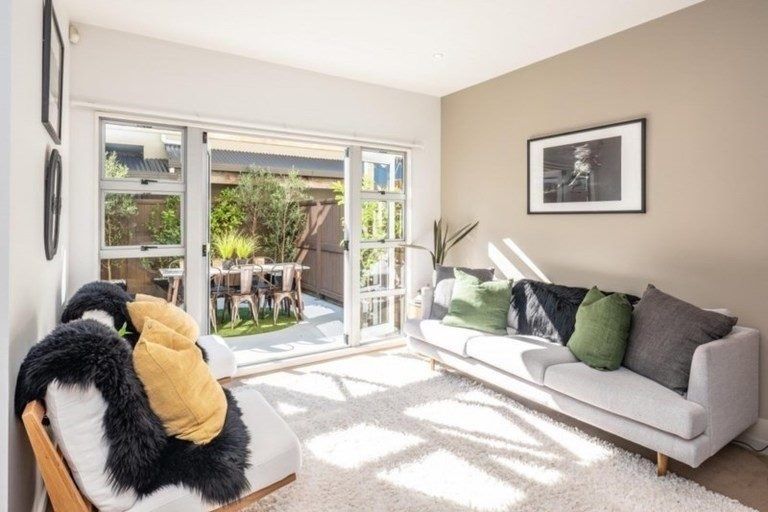 Photo of property in Galleria Apartments, 5/77 Tory Street, Te Aro, Wellington, 6011
