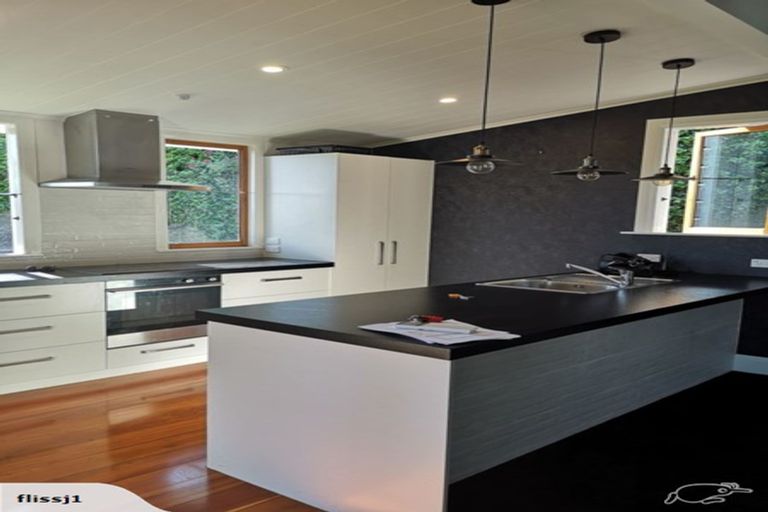 Photo of property in 38 Cameron Road, Bluff Hill, Napier, 4110